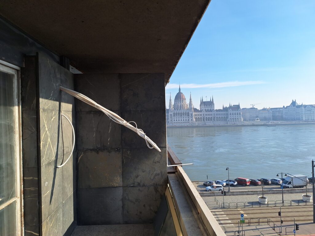 Klímaszerelés panorámával.